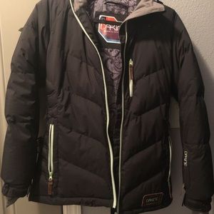 Snowboarding jacket